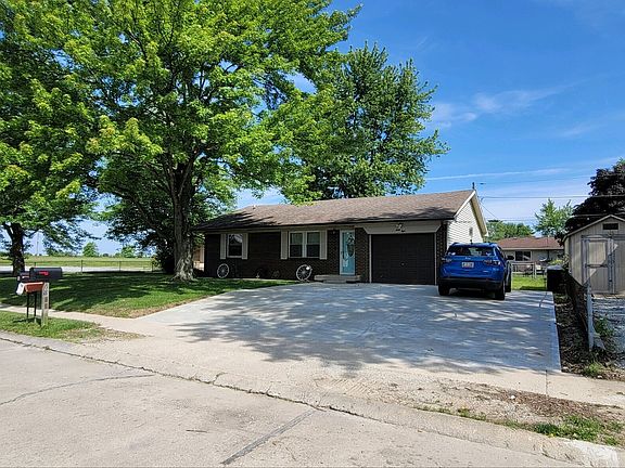 2nd image of 68 Grandview Dr