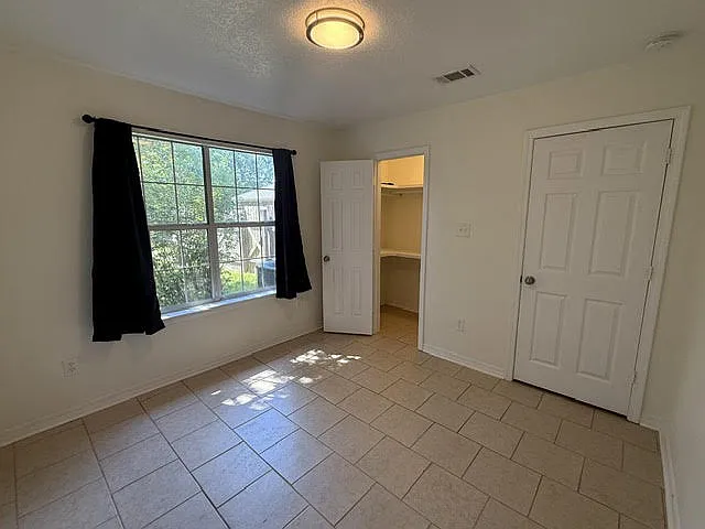 10713 Plummer Cir — Photo 13