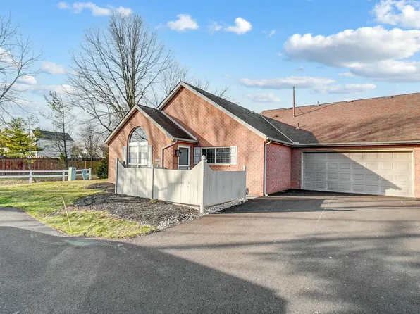 4909 Meadow Run Dr, Hilliard, OH 43026