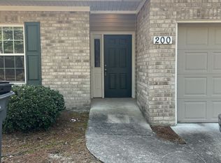 200 Holly Pines Dr, Pinehurst, NC 28374