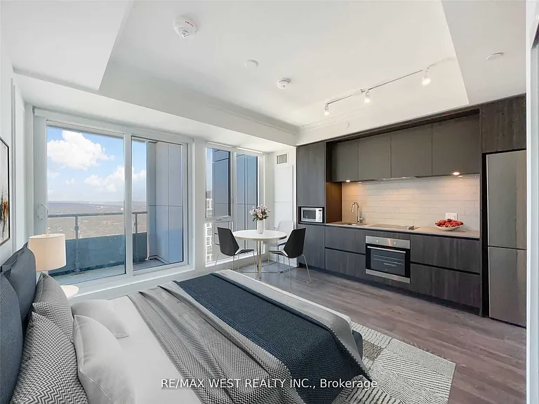 225 Sumach St #2802 — Photo 7