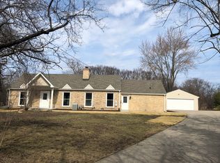 1116 Dundee Rd, Northbrook, IL 60062