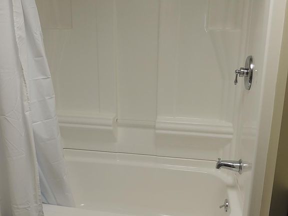 5th image of 305 North St APT 62