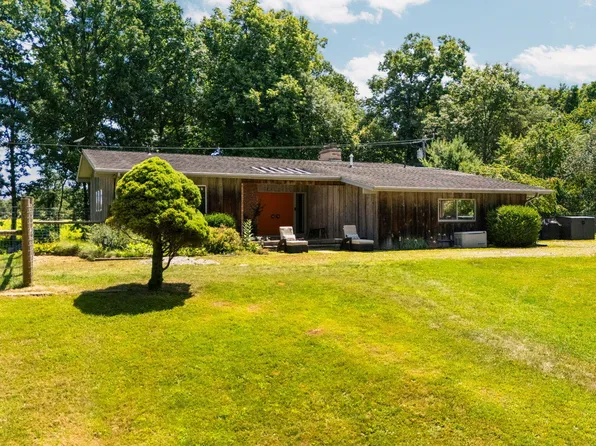 3910 Tubbs Rd, Ann Arbor, MI 48103