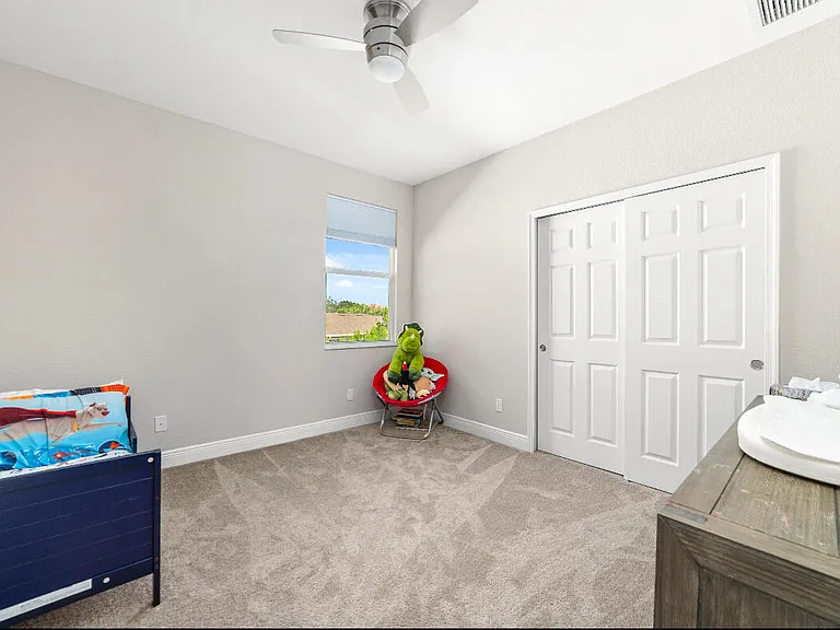 2011 NW Cataluna Cir — Photo 22