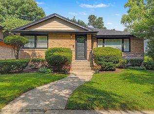 1112 S Maple Ave, Oak Park, IL 60304