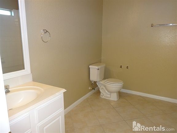 5th image of 10318 Astoria Boulevard
