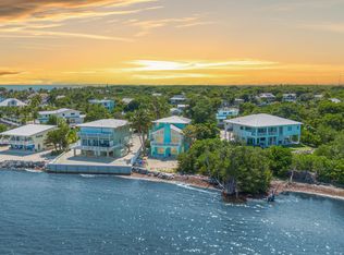 316 North Dr, Plantation Key, FL 33036