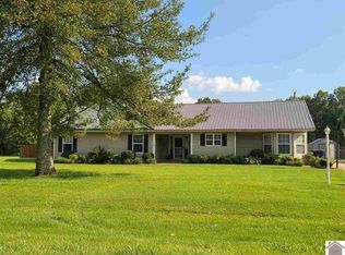 75 Jobe Ln, Hazel, KY 42049