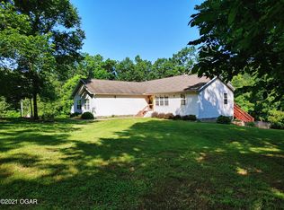 4754 Kingswood Ln, Diamond, MO 64840