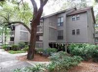 91 Fort Walker Dr, Hilton Head Island, SC 29928