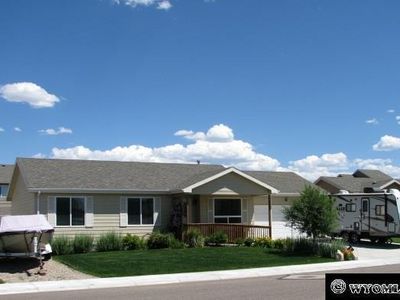 671 Arrowhead Trl, Evansville, WY, 82636