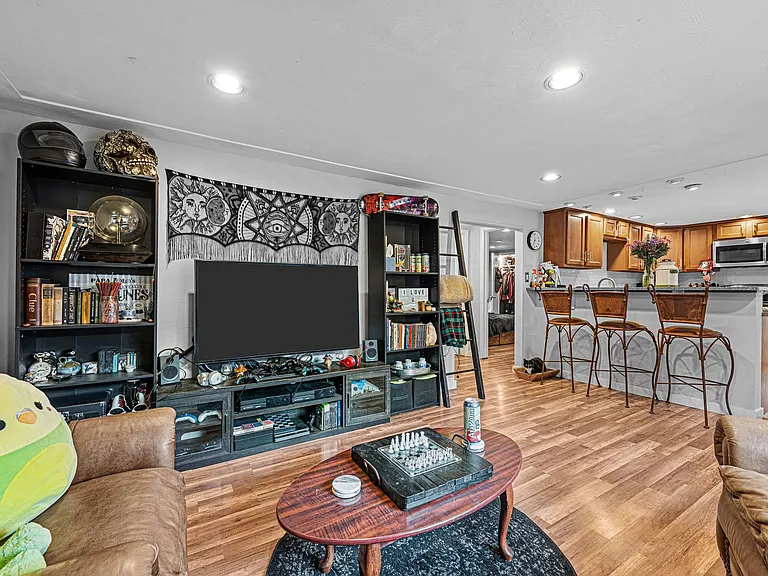 2836 N Xavier St — Photo 4