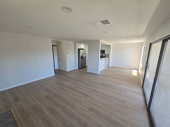 4th image of 7780 Parkway Dr #1201