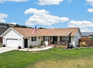 1004 Lennon Ln, Rapid City, SD 57701