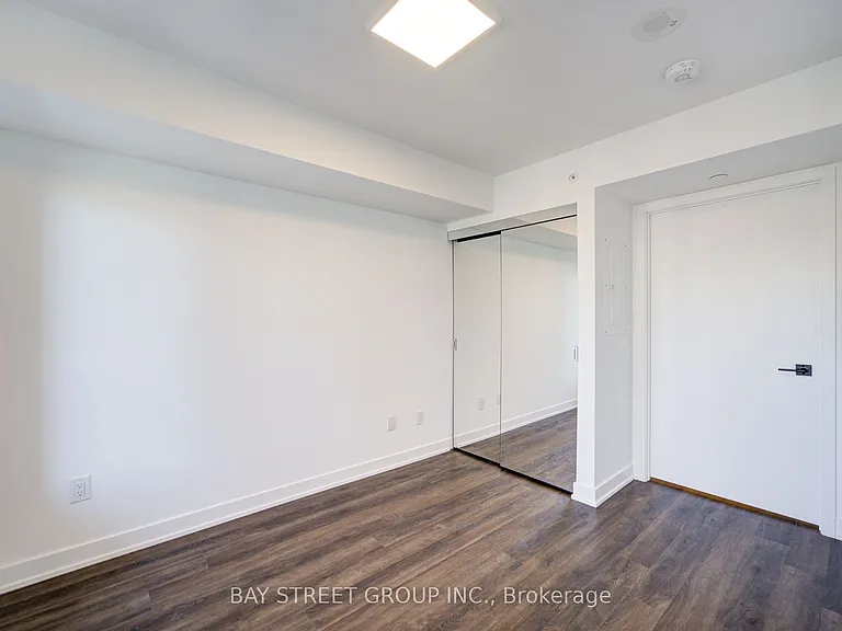 609 Sherbourne St #2302 — Photo 31