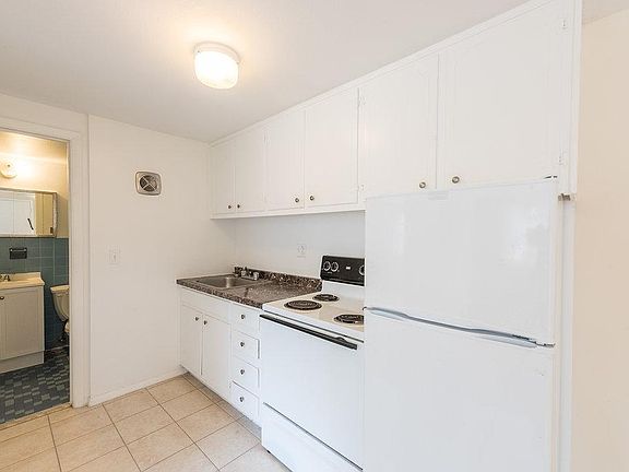 Lakewood Club Kitchen