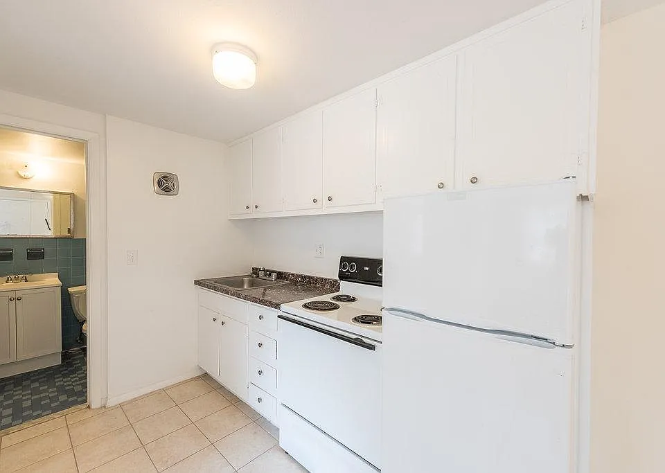 Lakewood Club Kitchen