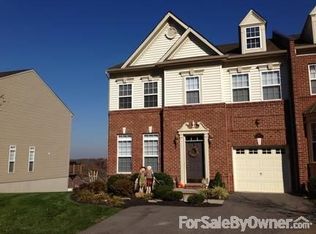 3169 Woodsedge Dr, Garnet Valley, PA 19060