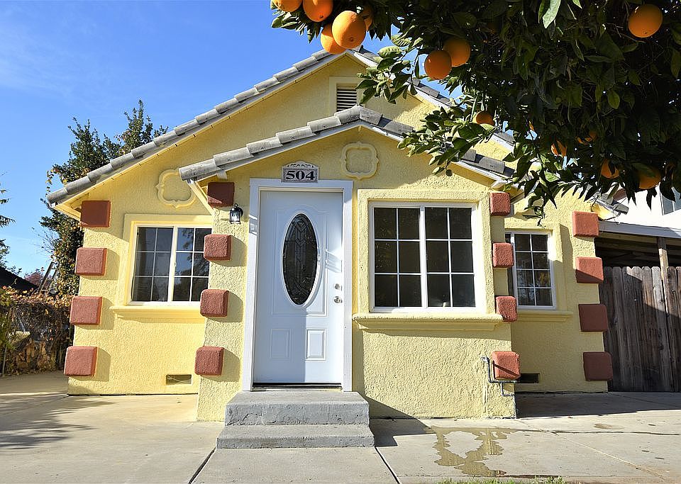 1st image of 504 Jasmine Ave
