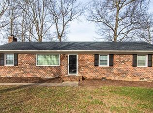 3400 Oakmeadow Ln, Midlothian, VA 23112