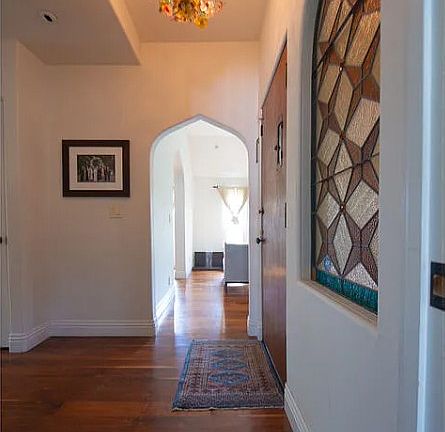 4th image of 738 N La Jolla Ave #740