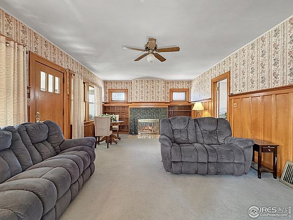 5th image of 202 Beattie St