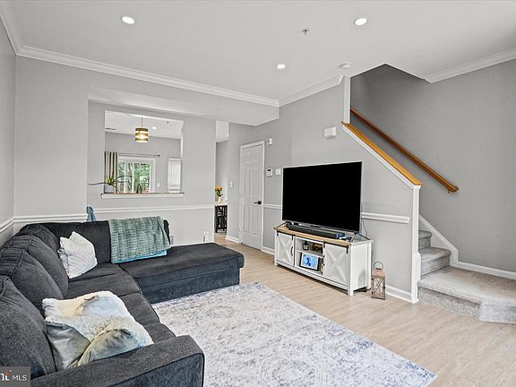 5th image of 1312 Roman Ridge Way