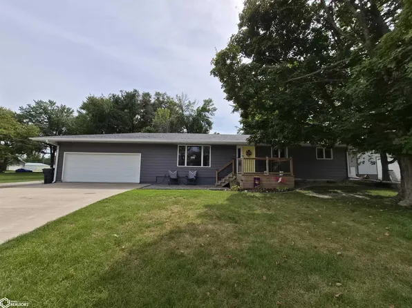 504 E Walnut St, New Sharon, IA 50207