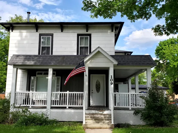 109 4th Ave SE APT 6, Mapleton, MN 56065