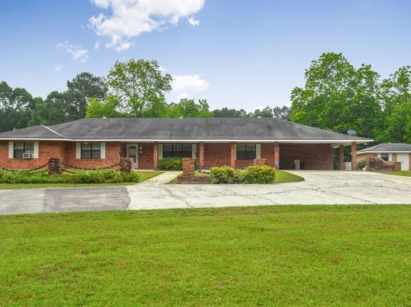 664 Holmesville Rd, Jayess, MS 39641