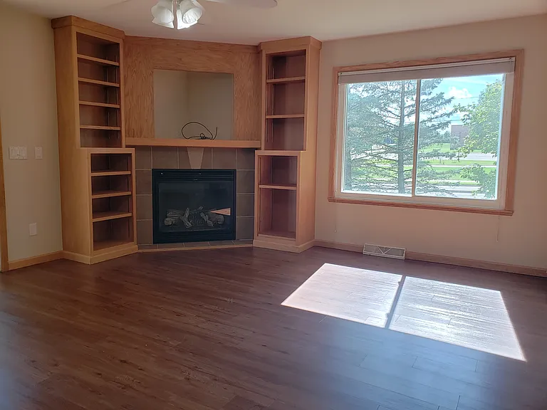 105 Llanos St #105 — Photo 3