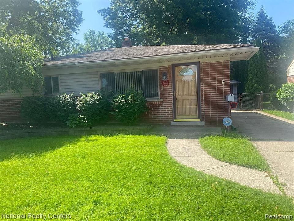 1st image of 25507 Norfolk St