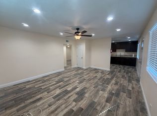 1074 N Willow Ave #D, Rialto, CA 92376