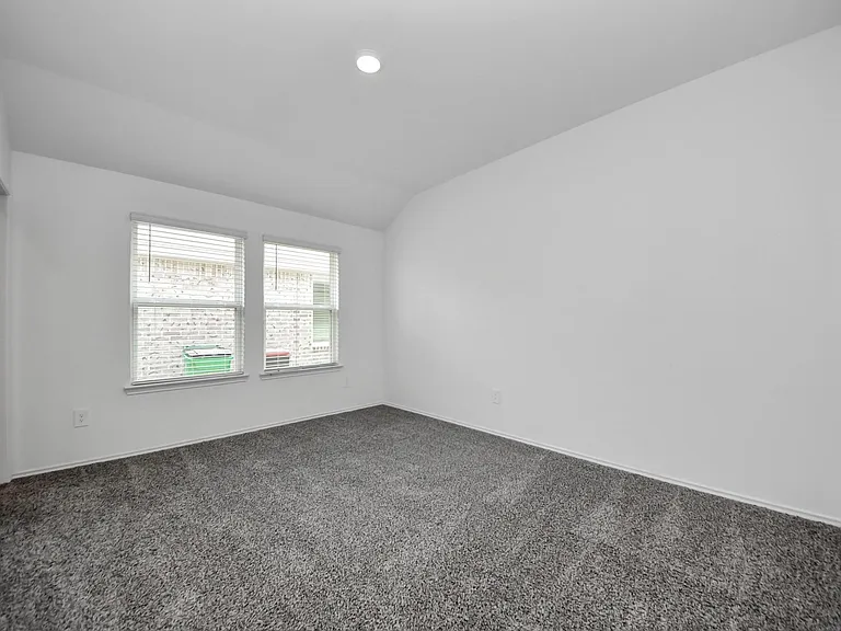 5611 Simcrest Grove Dr — Photo 12
