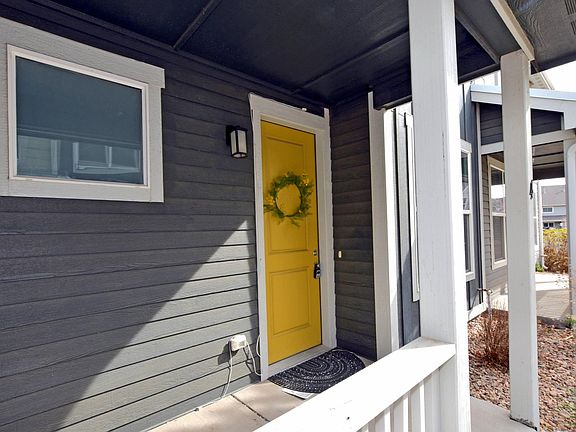 5th image of 3333 Apple Blossom Ln #4