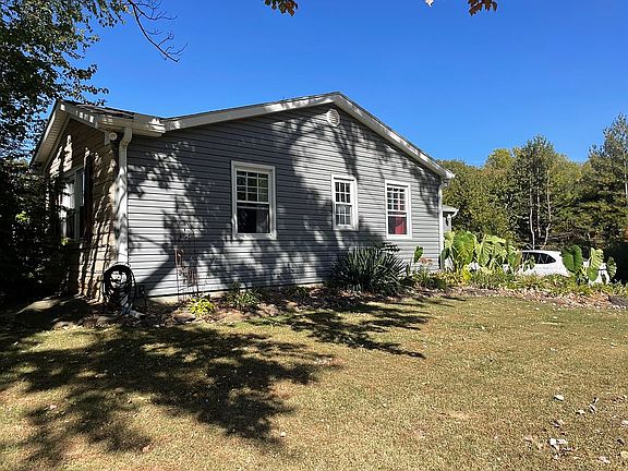 5th image of 13321 Woodland Ln