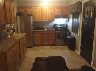 77 Main Ave, Centereach, NY 11720