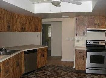 4th image of 1003 Terra Mar Dr