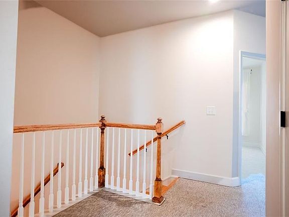 5th image of 1059 Caruso Dr