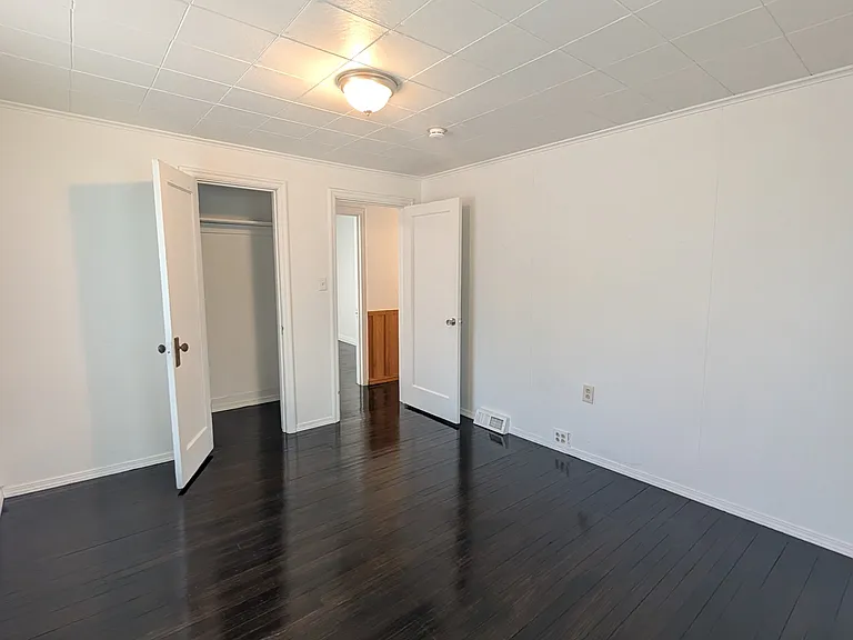 11408 E Empire Ave — Photo 15