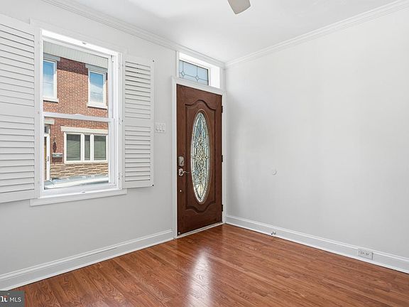 4th image of 2645 Tilton St