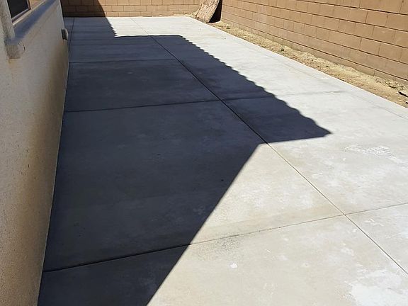 4th image of 4541 S Mendocino Ave