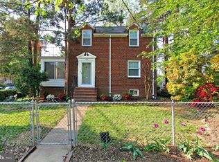 100 W Mason Ave, Alexandria, VA