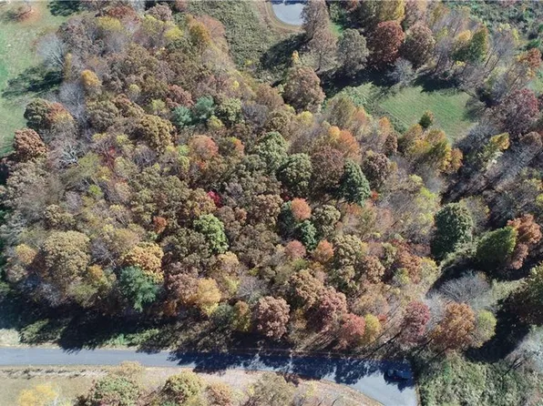 201 Owen Vis #201, Blairsville, GA 30512