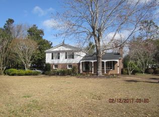 1295 Winchester Dr, Charleston, SC 29407