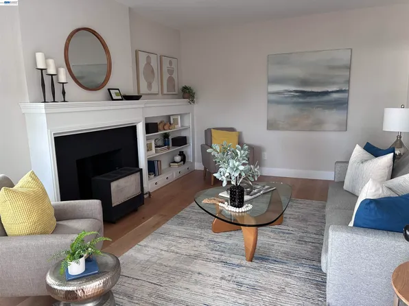 1349 Hearst Ave, Berkeley, CA 94702