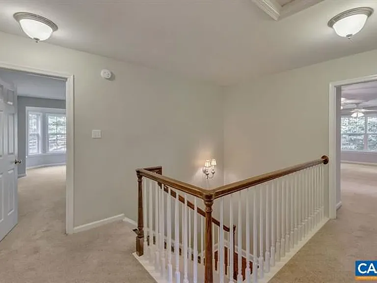 991 Carodon Dr — Photo 14