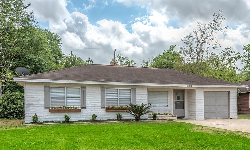 1st image of 5918 Doulton Dr