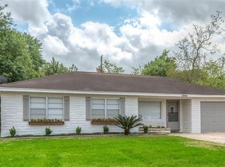 5918 Doulton Dr, Houston, TX 77033